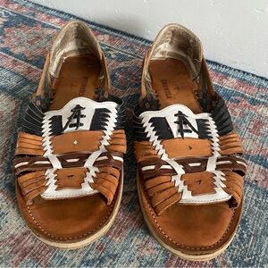 Chamula Leather Slip On Sandals Womens 11 Brown White Made In Mexico Logo summer